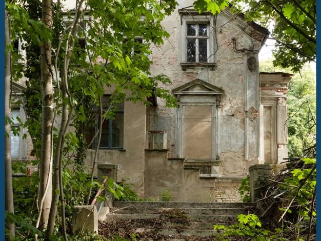 Mehrfamilienhaus zum Kauf 199.000 € 14 Zimmer 540 m² 1.075 m² Grundstück Egeln 39435