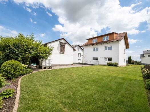 Mehrfamilienhaus zum Kauf 649.000 € 9 Zimmer 184 m² 639 m² Grundstück Hilsbach Sinsheim 74889