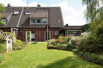 Doppelhaushälfte zum Kauf 659.000 € 7 Zimmer 126,6 m² 468 m² Grundstück frei ab sofort Cardaunstraße 2 Vennhausen Düsseldorf 40627