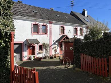 Doppelhaushälfte zum Kauf 75.000 € 5 Zimmer 105 m² 240 m² Grundstück Seck 56479