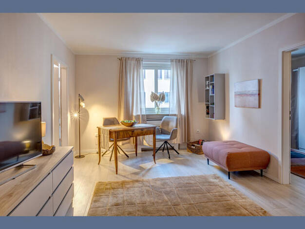 Wohnung zur Miete auf Zeit 2.300 € 2 Zimmer 48 m² Schwabing-West München 80801