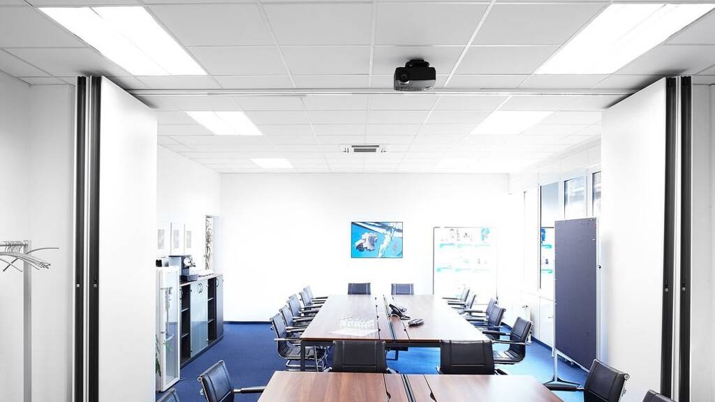 Bürofläche zur Miete provisionsfrei 10,30 € 4.396 m² Bürofläche teilbar ab 260 m² Biebrich Wiesbaden 65203