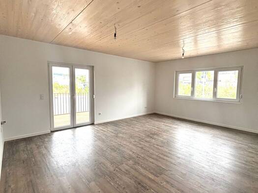 Wohnung zur Miete 860 € 2,5 Zimmer 66,2 m² Geschoss 2/3 frei ab 01.10.2026 Aumühle Burgbernheim 91593