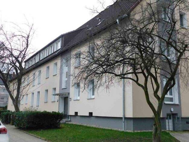 Wohnung zur Miete 650 € 2 Zimmer 59,1 m² 2. Geschoss frei ab 18.12.2025 Ruhrallee 140 Bergerhausen Essen 45136