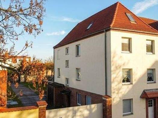 Mehrfamilienhaus zum Kauf 216.000 € 7,5 Zimmer 207 m² 644 m² Grundstück Aschersleben Aschersleben 06449
