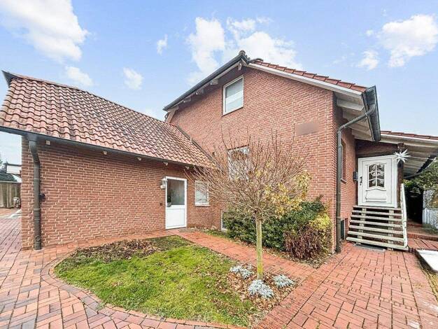 Einfamilienhaus zum Kauf 375.000 € 9 Zimmer 330 m² 628 m² Grundstück Schöppenstedt 38170