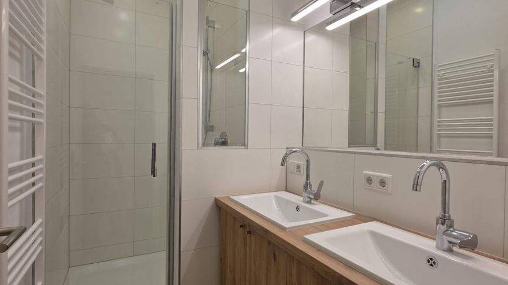 Wohnung zur Miete 970 € 3 Zimmer 77,3 m² EG Scheurlstraße 1 Glockenhof Nürnberg 90478