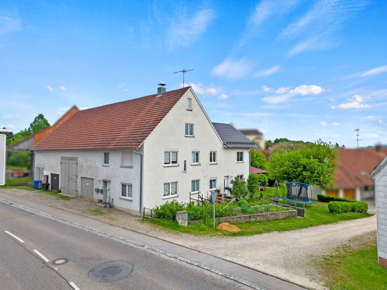 Mehrfamilienhaus zum Kauf 429.900 € 7 Zimmer 211 m² 646 m² Grundstück Schönebürg Schwendi 88477