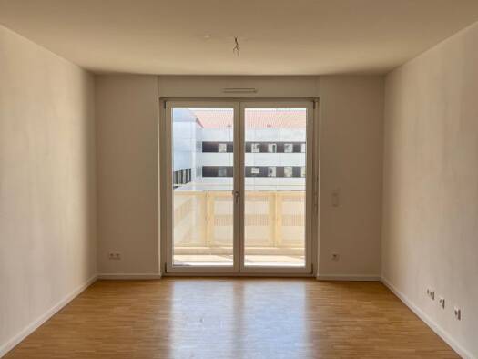 Wohnung zur Miete 1.173 € 3 Zimmer 78,2 m² 5. Geschoss Welserstraße 77 Rennweg Weiterer Innenstadtgürtel West / Nord / Ost 90489