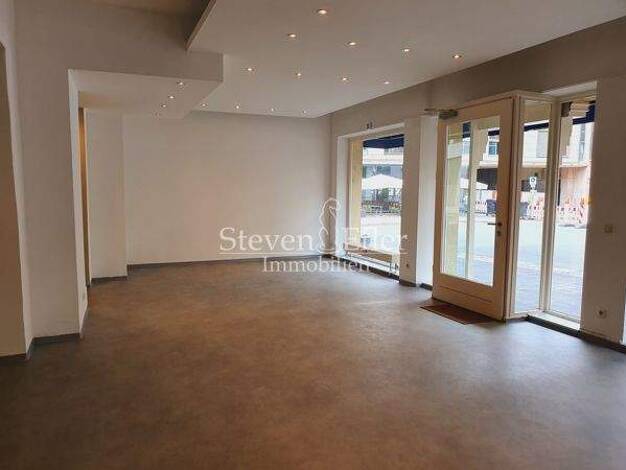 Laden zur Miete 1.900 € 4 Zimmer 62,1 m² Verkaufsfläche Lorenz Nürnberg 90402