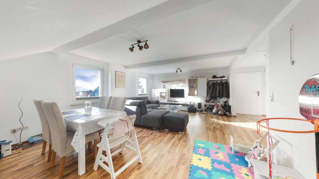 Wohnung zur Miete 450 € 2 Zimmer 72 m² Rüthen 59602