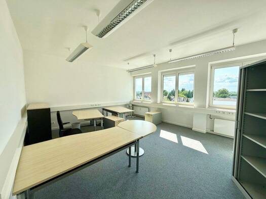 Sonstiges zum Kauf als Kapitalanlage geeignet 164.000 € 2,5 Zimmer 73 m² Bogen 94327