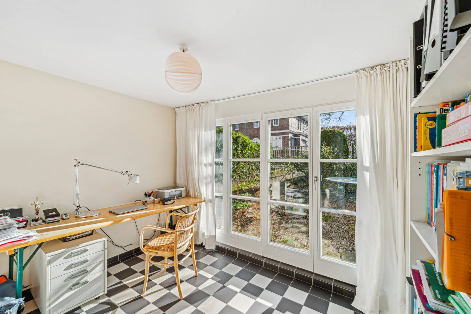 Property thumbnail 3