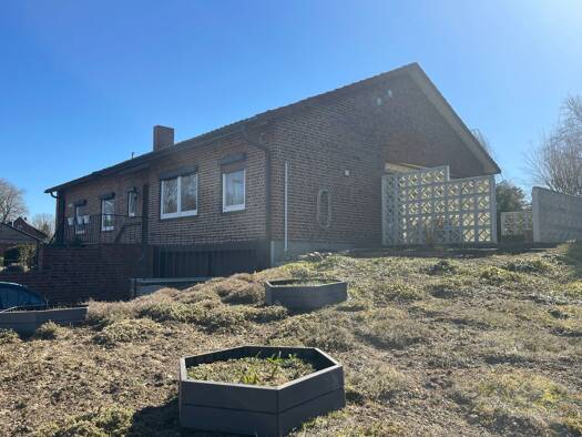 Bungalow zum Kauf 219.000 € 5 Zimmer 131 m² 621 m² Grundstück Dahlenburg 21368