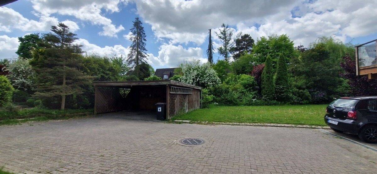 Immobilie in Bad Oldesloe - Großes Zweifamilienhaus mit Entwicklungspotenzial - zu kaufen in 23843 Bad Oldesloe - - Bild 2