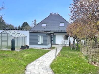 Einfamilienhaus zum Kauf 499.000 € 4 Zimmer 129 m² 719 m² Grundstück Dresden 01328
