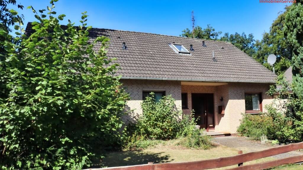 Einfamilienhaus zum Kauf 317.000 € 8 Zimmer 180 m² 1.340 m² Grundstück Ahlhorn Großenkneten 26197