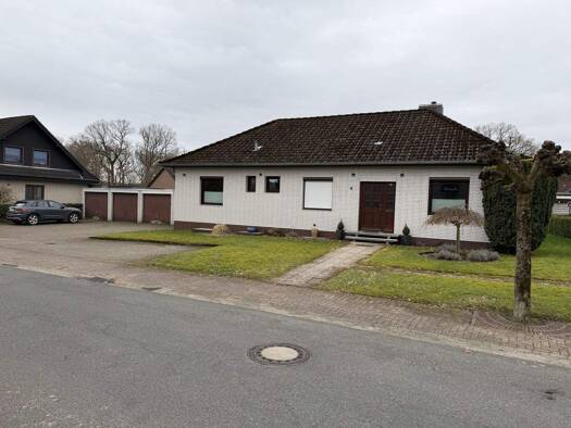 Haus zum Kauf 269.000 € 6 Zimmer 118 m² 827 m² Grundstück Cadenberge 21781