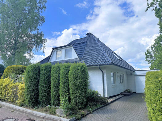 Villa zum Kauf 699.000 € 3 Zimmer 105,4 m² 439 m² Grundstück Schenefeld 22869
