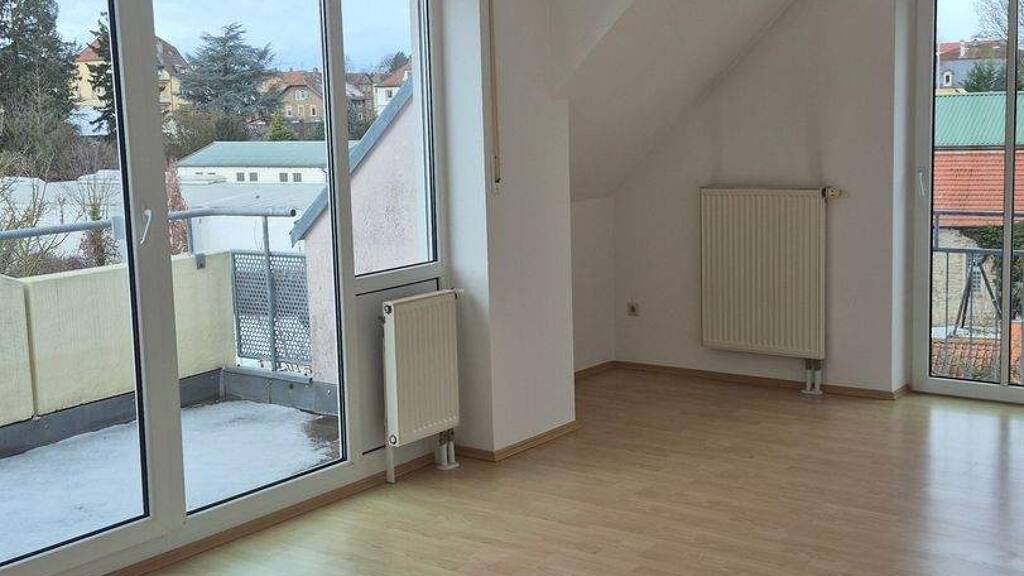 Studio zum Kauf 229.500 € 2,5 Zimmer 68 m² 3. Geschoss frei ab sofort Wörthstraße Kitzingen 97318