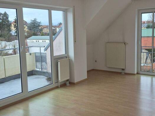 Studio zum Kauf 229.500 € 2,5 Zimmer 68 m² 3. Geschoss frei ab sofort Wörthstraße Kitzingen 97318