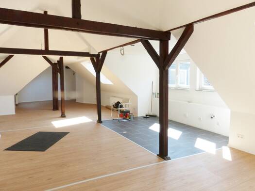 Wohnung zur Miete 1.400 € 4 Zimmer 178,2 m² 4. Geschoss frei ab 01.08.2026 Kirberger Str. 43 Höhscheid Solingen 42659