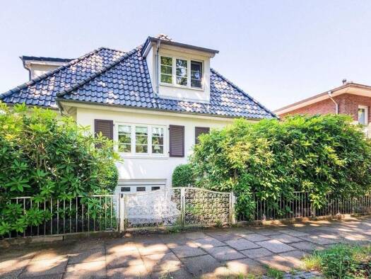 Einfamilienhaus zum Kauf 990.000 € 6 Zimmer 178 m² 500 m² Grundstück frei ab 01.10.2026 Brandenburger Straße 40 Radio Bremen Ost 28211