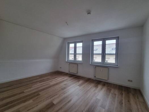 Wohnung zur Miete 449 € 2 Zimmer 68,7 m² frei ab sofort Uchtenhagenstraße 25 Bad Freienwalde Bad Freienwalde (Oder) 16259
