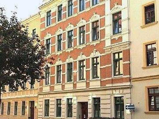 Wohnung zur Miete 397 € 2 Zimmer 66 m² frei ab 01.02.2026 Emmerichstr. 16 Innenstadt Görlitz 02826
