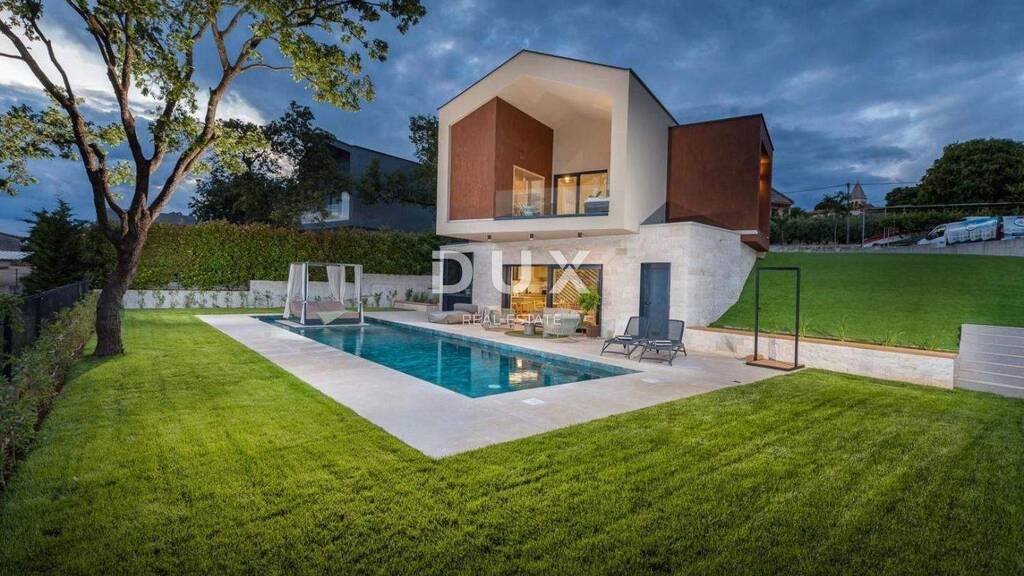 Einfamilienhaus zum Kauf 1.200.000 € 6 Zimmer 873 m² Grundstück Porec 52440