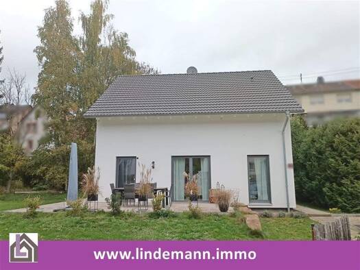 Einfamilienhaus zur Miete 1.250 € 5 Zimmer 120 m² 634 m² Grundstück frei ab 01.01.2026 Ottweiler 66564