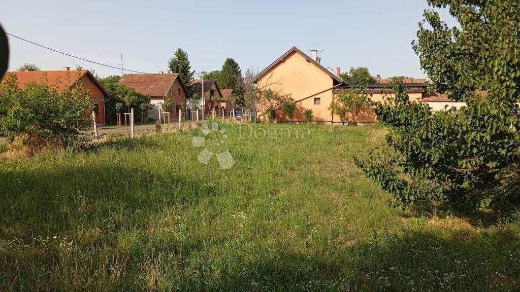 Land-/Forstwirtschaft zum Kauf 11.500 € Tordinci