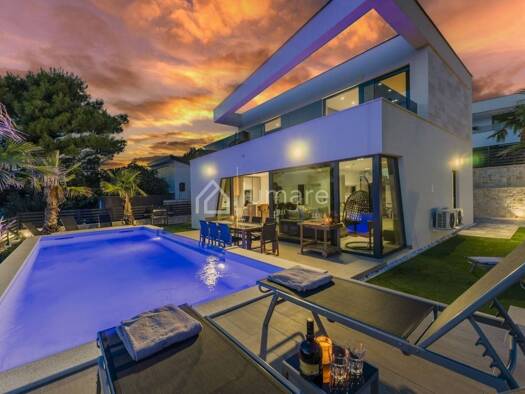 Einfamilienhaus zum Kauf 650.000 € 4 Zimmer 150 m² Novalja Novalja 53291