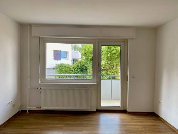 Wohnung zur Miete 750 € 2,5 Zimmer 61,2 m² frei ab 27.09.2025 Freiherr-vom-Stein-Str. 12 Kronberg Kronberg 61476