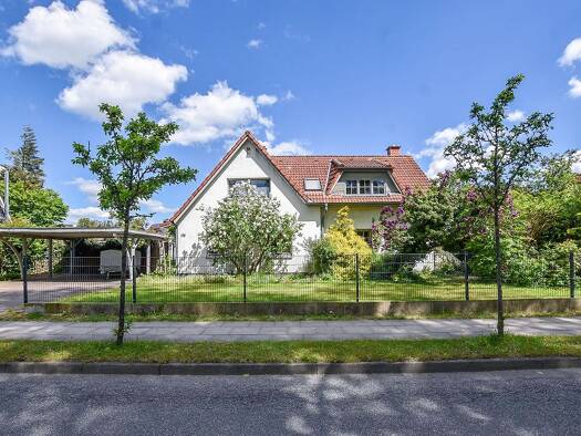Einfamilienhaus zum Kauf 250.000 € 7 Zimmer 150 m² 951 m² Grundstück Bad Schwartau 23611