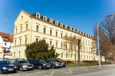 Wohnung zur Miete 320 € 2 Zimmer 64 m² EG frei ab sofort Zittau Zittau 02763