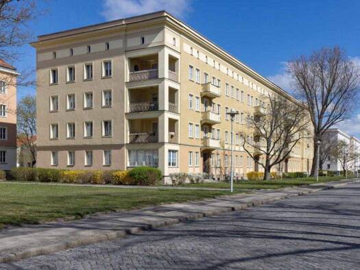 Wohnung zur Miete 471 € 3 Zimmer 72 m² 1. Geschoss Fr.-Heckert-Str. 22 Eisenhüttenstadt 15890