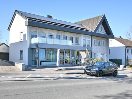 Wohn- und Geschäftshaus zum Kauf als Kapitalanlage geeignet 625.000 € 8 Zimmer 422,2 m² 844 m² Grundstück Menden 58706
