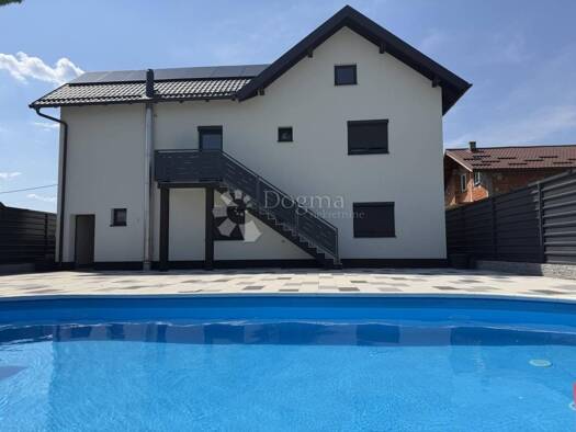 Einfamilienhaus zum Kauf 446.000 € 6 Zimmer 190 m² Petrinja Petrinja 44250