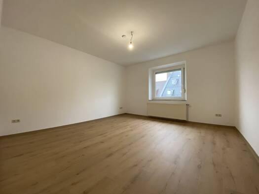 Wohnung zur Miete 630 € 2 Zimmer 63 m² 3. Geschoss Rehbühl Weiden 92637