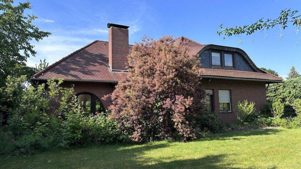 Mehrfamilienhaus zum Kauf provisionsfrei 599.000 € 8 Zimmer 210 m² 1.066 m² Grundstück Vechelde 38159