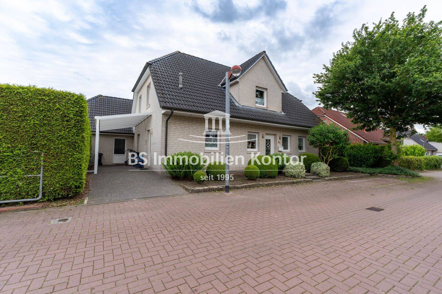 Einfamilienhaus zum Kauf - Ansicht 2