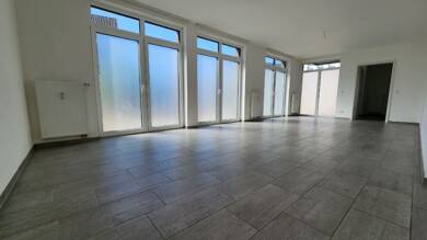 Terrassenwohnung zur Miete 690 € 3 Zimmer 104 m² frei ab 01.06.2025 Waldhufenstraße 95 Straeten / Scheifendahl Heinsberg - Straeten 52525