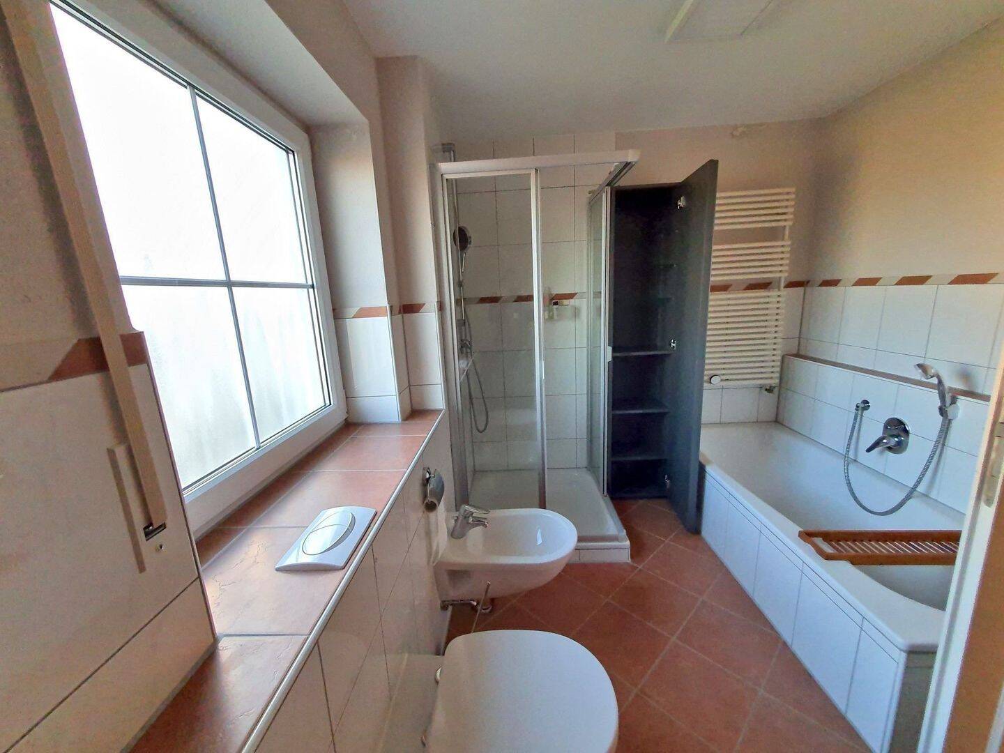 Property thumbnail 28