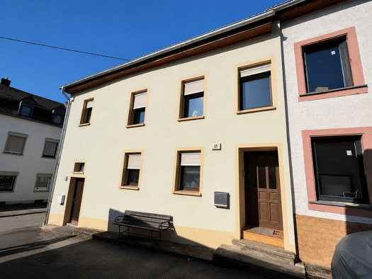 Reihenendhaus zum Kauf 368.000 € 9 Zimmer 215,9 m² 238 m² Grundstück Kirchenstraße 35 Zewen Trier 54294