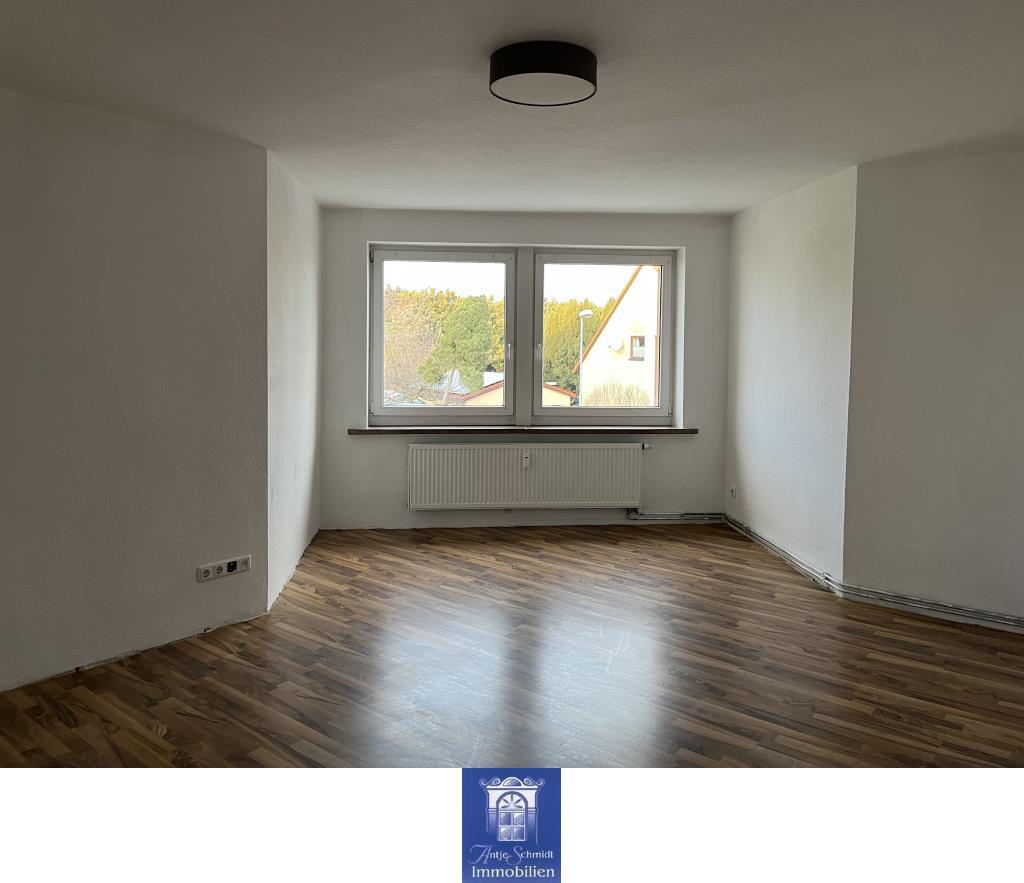 Wohnung zur Miete 336 € 2 Zimmer 61,1 m²<br/>Wohnfläche Bretnig Bretnig-Hauswalde 01900