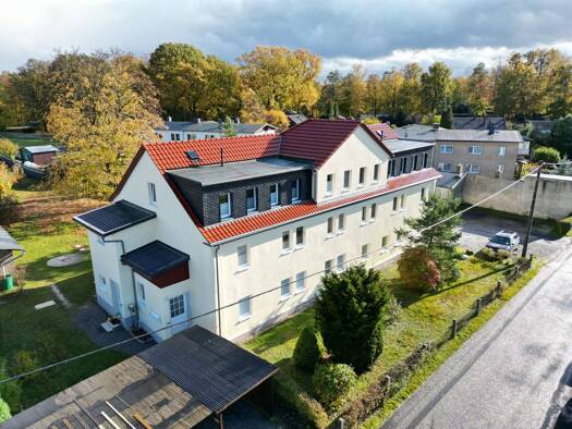 Mehrfamilienhaus zum Kauf als Kapitalanlage geeignet 410.000 € 508,9 m² 2.795 m² Grundstück Crosta Großdubrau 02694