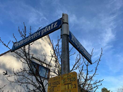 Reihenmittelhaus zum Kauf 849.999 € 6 Zimmer 165 m² 274 m² Grundstück frei ab 01.01.2026 Milbertshofen-Am Hart München 80939