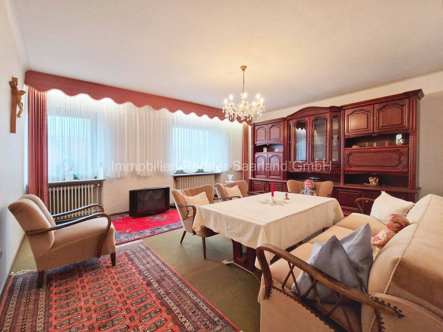 Immobilie in Weiskirchen - Einfamilienhaus plus Nebengebäude - Bild 3