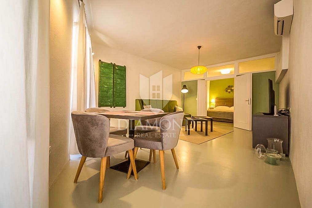 Wohnung zum Kauf 430.000 € 2 Zimmer 49 m²<br/>Wohnfläche 1.<br/>Geschoss Rovinj center 52210